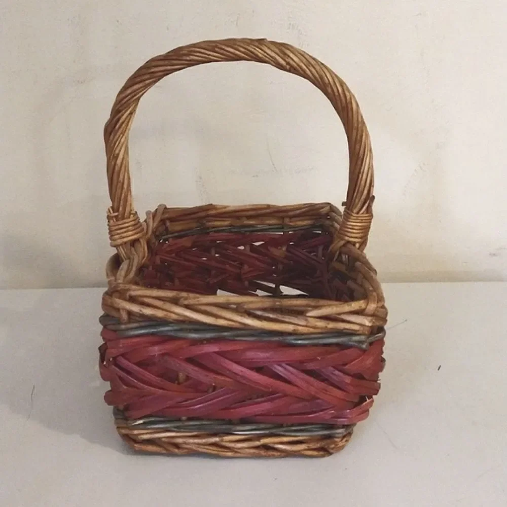 Vintage woven harvest